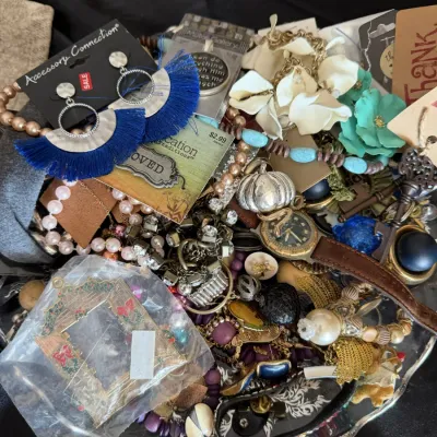 Vintage Mixed Costume Jewelry Lot Necklaces Earrings Brooches Watches Pendants Craft Resale Bundle
