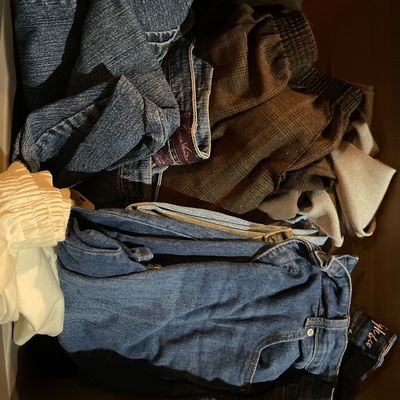 Sale Photo Thumbnail #138: Size 18 and up
So many not shown