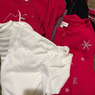 Sale Photo Thumbnail #126: Women’s 1X and larger
So many tops in this tote