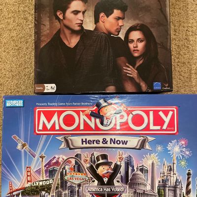 Sale Photo Thumbnail #25: Games and book missing cover