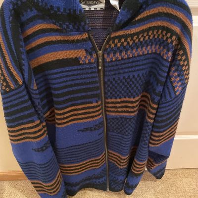 Sale Photo Thumbnail #27: Men’s sweaters