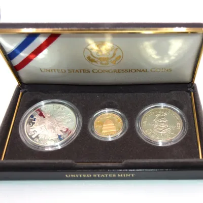US Congressional Coins with gold Coin 