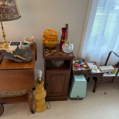 Estate sale photo