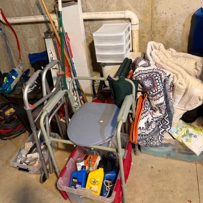 Estate sale photo