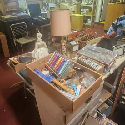 Estate sale photo
