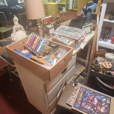 Estate sale photo