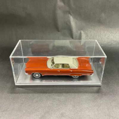 -116- 1:43 SCALE | 1971 Oldsmobile 98 Sedan 4Door