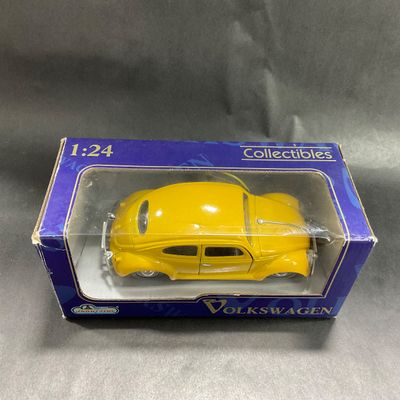 -113- 1:24 SCALE | Volkswagon Beetle
