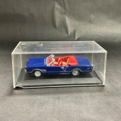 -119- 1:43 SCALE | 1966 Oldsmobile Cutlass 4-4-2