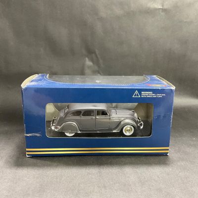 -101- 1:32 SCALE | 1936 Chrysler Airflow
