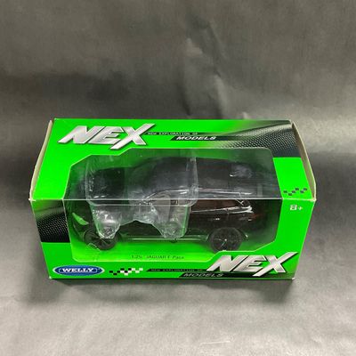 -158- 1:25 SCALE | Jaguar Pace