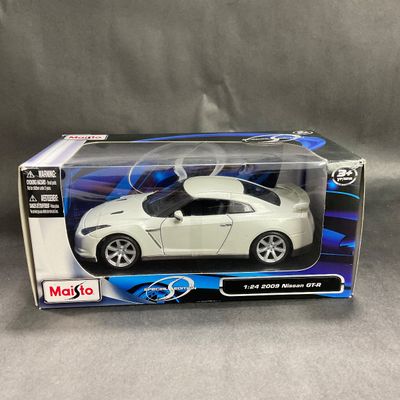 -133- 1:24 SCALE | 2009 Nissan GT-R