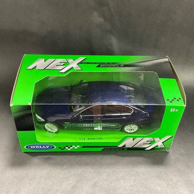 -167- 1:24 SCALE | BMW 535i