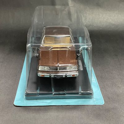-146- 1:24 SCALE | Mitsubishi Galant