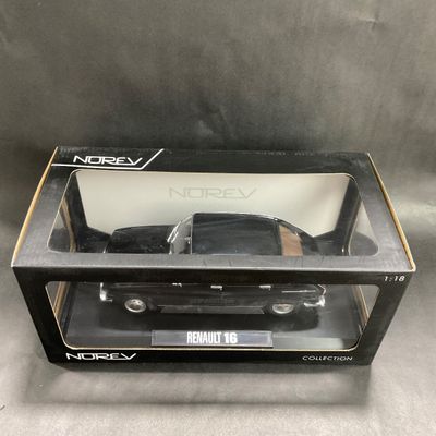 -123- 1:18 SCALE | Renault 16