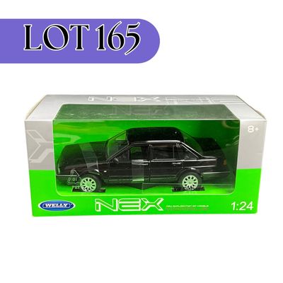 -165- 1:24 SCALE | VW Santana