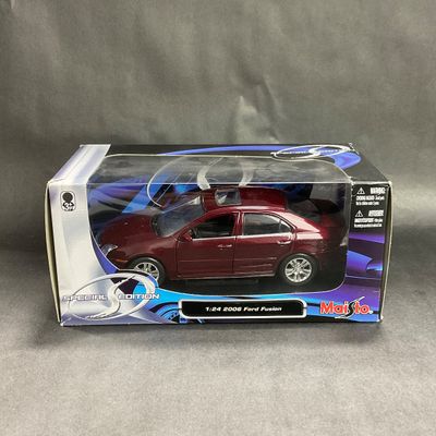 -168- 1:24 SCALE | 2006 Ford Fusion