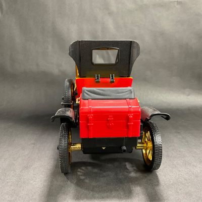 -97- COLLECTIBLE | The Tin Lizzy 1914 Model T