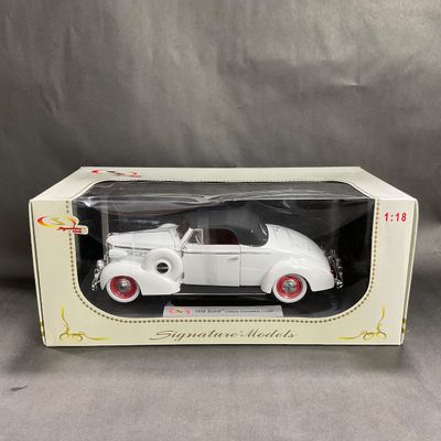 -110- 1:18 SCALE | 1938 Buick Century Convertible Coupe