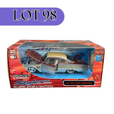 -98- 1:26 SCALE | 1960 Ford Starliner