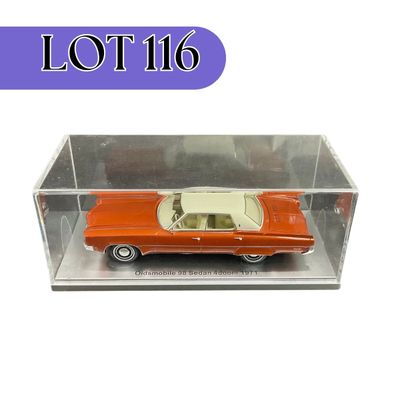 -116- 1:43 SCALE | 1971 Oldsmobile 98 Sedan 4Door