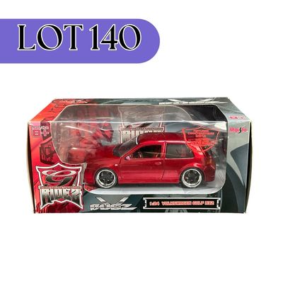 -140- 1:24 SCALE | Volkswagon Golf R32