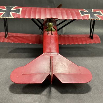 -82- COLLECTIBLE | 1950’s WW1 Red Baron Fokker D-7 Plane