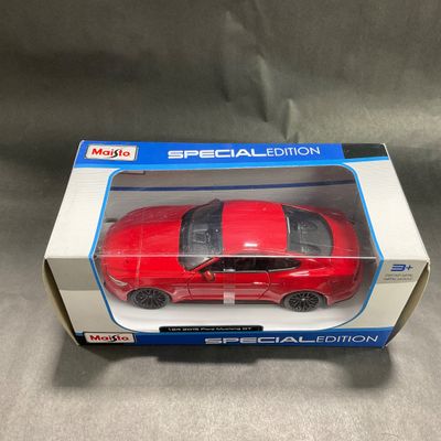-130- 1:24 SCALE | 2015 Ford Mustang GT