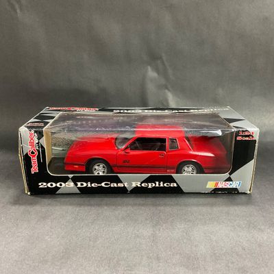 -112- 1:24 SCALE | 1985 Chevrolet Monte Carlo SS