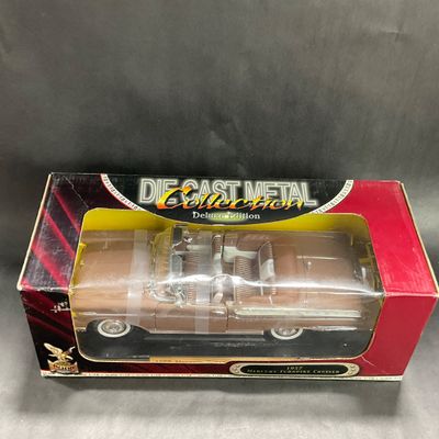 -154- 1:18 SCALE | 1957 Mercury Turnpike Cruiser