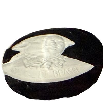 Vintage 1975 Cobalt Royal Blue Crystal Glass PAPERWEIGHT Sulfide Cameo Portrait of ADMIRAL DE GRASSE