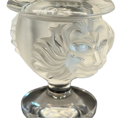 **SIGNED** Vintage Lalique France Frosted Crystal Lion Head Cigarette Holder