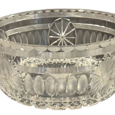 UNIDENTIFIED Checkerboard and Dotted Pattern Similar to ABP Bowl 6”