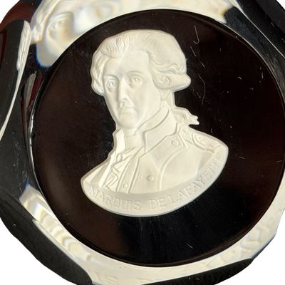 Vintage 1975 Cobalt Royal Blue Crystal Glass PAPERWEIGHT Sulfide Cameo Portrait of MARQUIS DE LAFAYETTE
