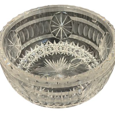 UNIDENTIFIED Checkerboard and Dotted Pattern Similar to ABP Bowl 6”