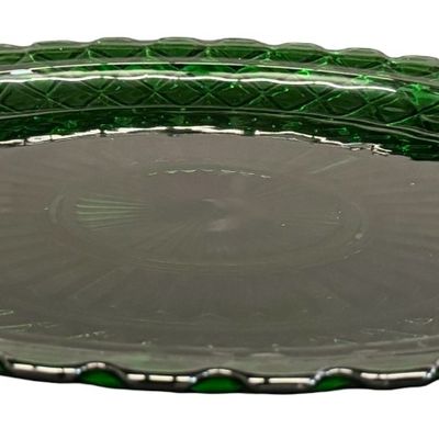Vintage Anchor Hocking Waterford Forest Green Glass Platter featuring a Scalloped Edge and Textured Pattern
