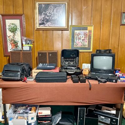 Estate sale photo