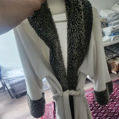 Sale Photo Thumbnail #349
