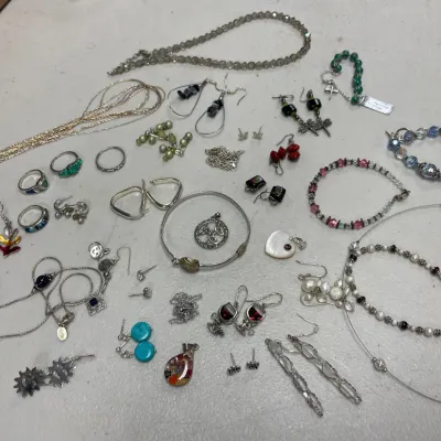 Sale Photo Thumbnail #320