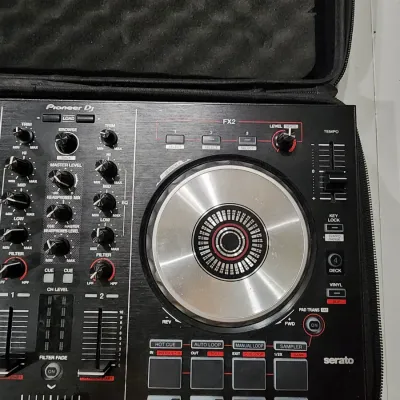 Pioneer DDJ-SB2 DJ Controller Bundle Tested Working with Hard Case & Laptop Stand