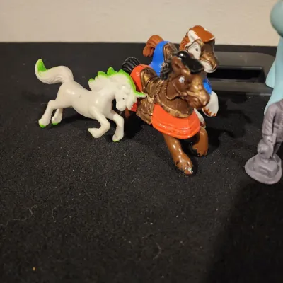 Vintage Horse Toy Lot - 90s Fisher Price Great Adventures Castle Horses & MLP