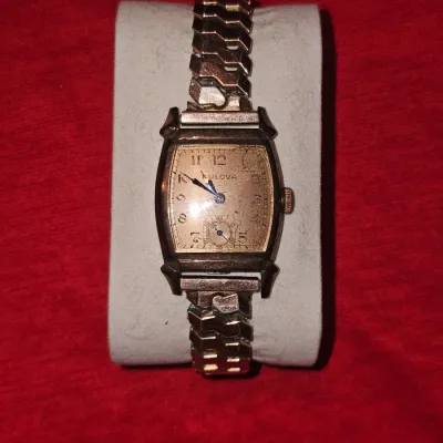 Vintage 1944 Bulova Lieutenant 14k Rose Gold Filled Mechanical Watch