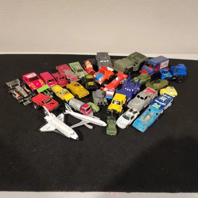 Vintage Die-Cast Toy Vehicle Lot - Matchbox Hot Wheels Military Space Shuttle