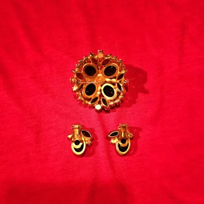 Vintage Juliana Book Piece Set Brooch and Earrings | Jade Emerald Diamonds