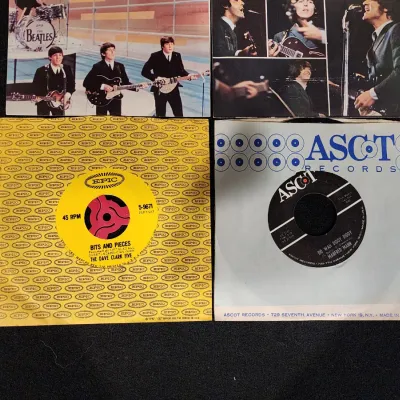 Lot of 4 Vintage 1964-1966 British Invasion 45 RPM Records - Beatles DC5 Manfred Mann Rare