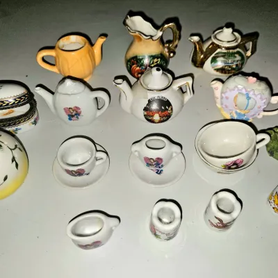 Vintage Miniture Tea, Dollhouse, and Trinkets Lot