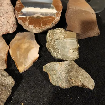Geology Specimen Rock Lot: Agate Thunderegg Pyrite Obsidian & More