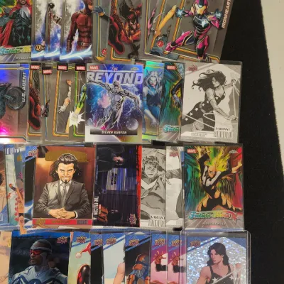 Marvel Upper Deck & Topps Chrome Trading Card Lot - Variant Art Inserts