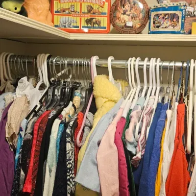 Sale Photo Thumbnail #146