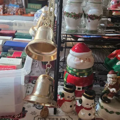 Sale Photo Thumbnail #266